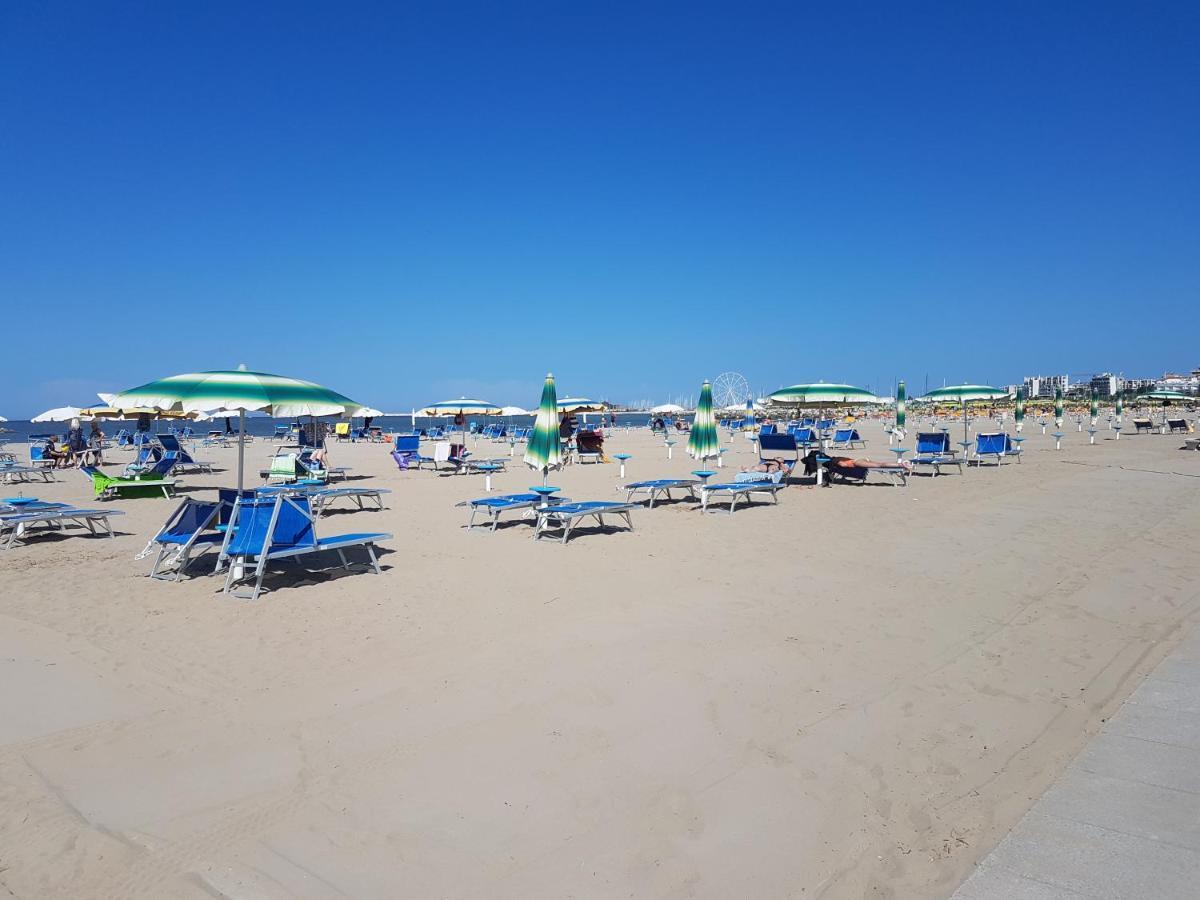 Hotel Villa Ersilia Rimini B&B المظهر الخارجي الصورة