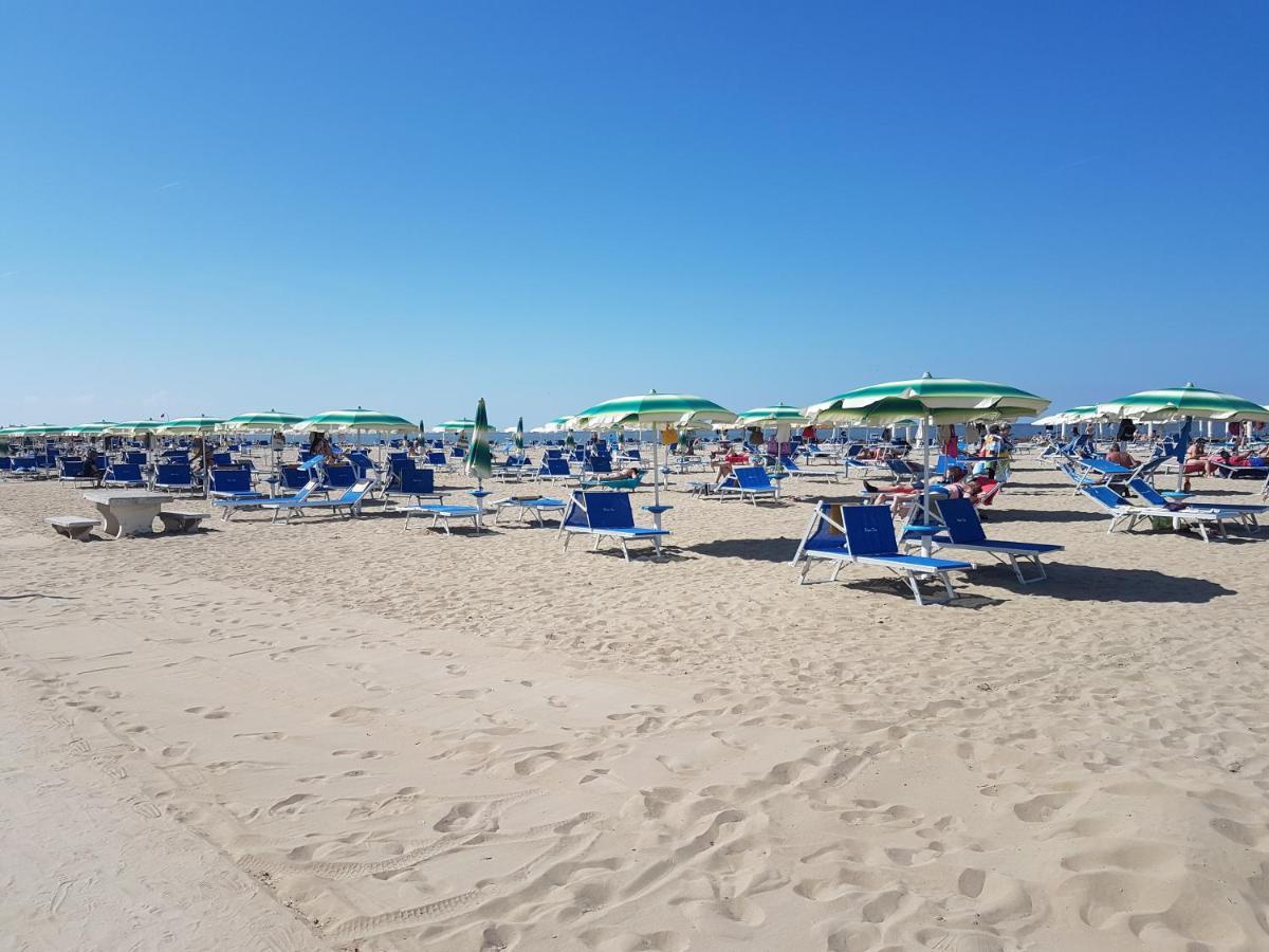 Hotel Villa Ersilia Rimini B&B المظهر الخارجي الصورة