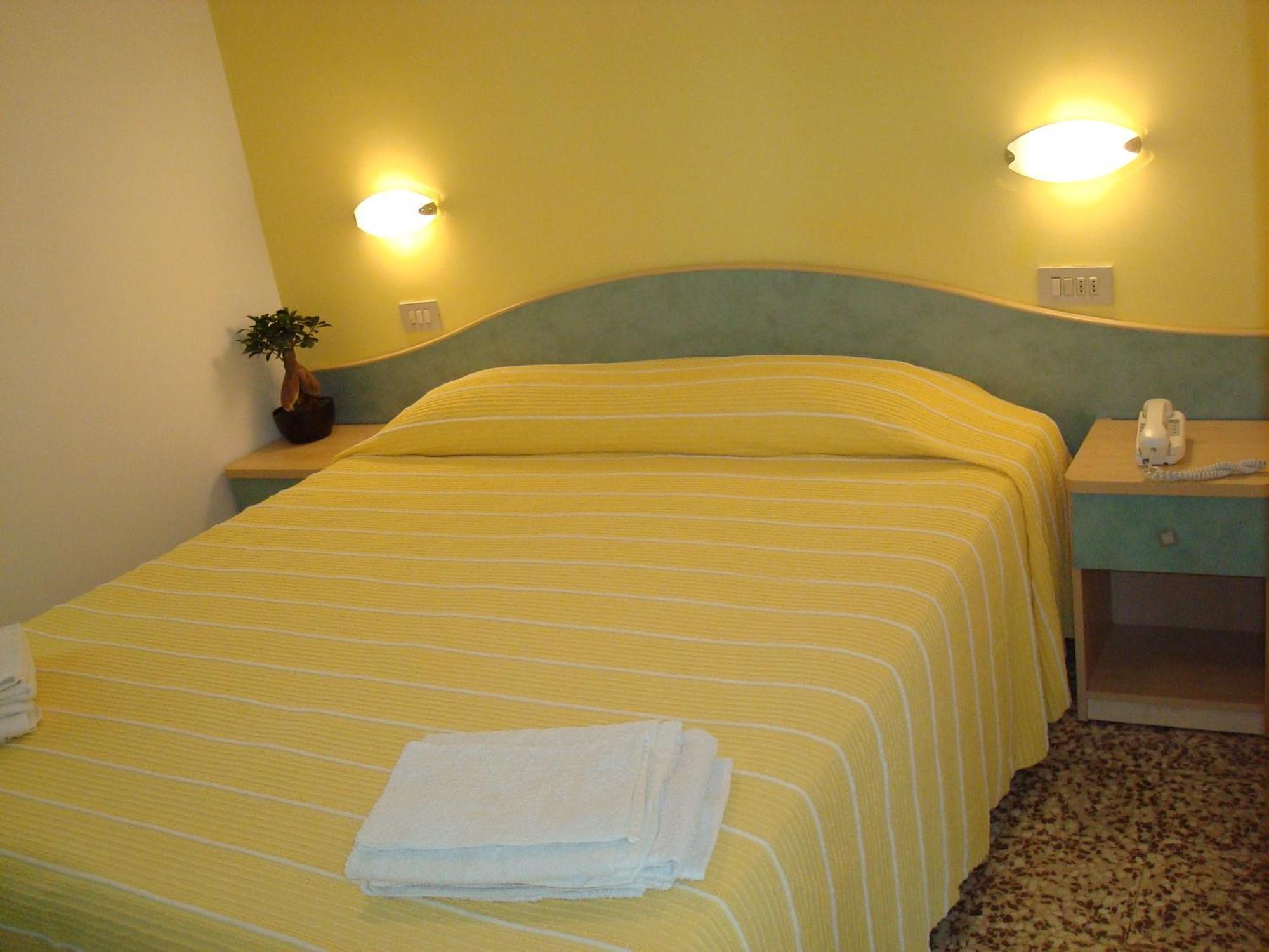 Hotel Villa Ersilia Rimini B&B المظهر الخارجي الصورة