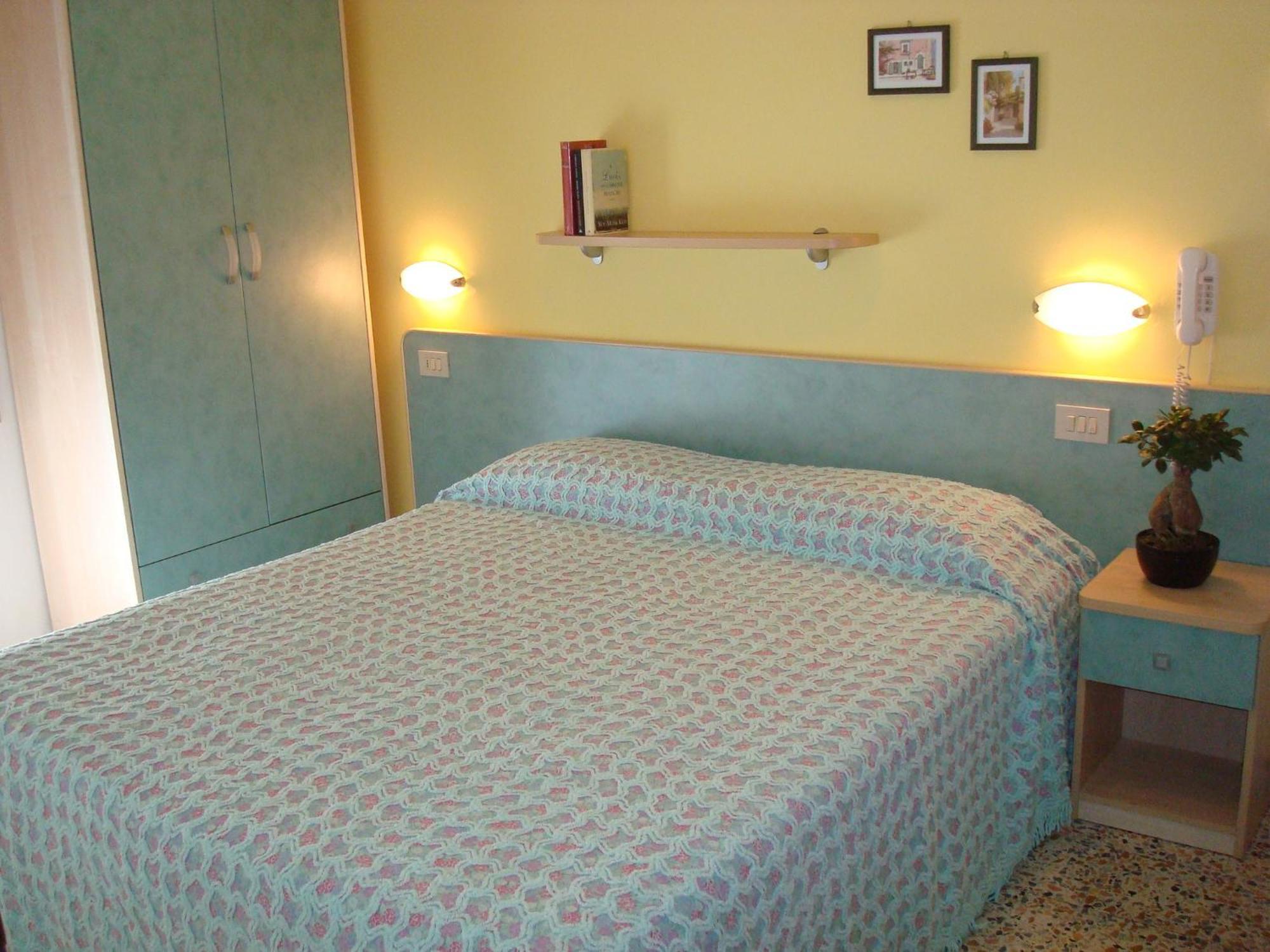 Hotel Villa Ersilia Rimini B&B المظهر الخارجي الصورة