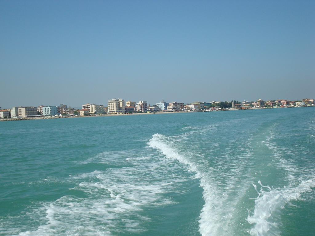 Hotel Villa Ersilia Rimini B&B المظهر الخارجي الصورة