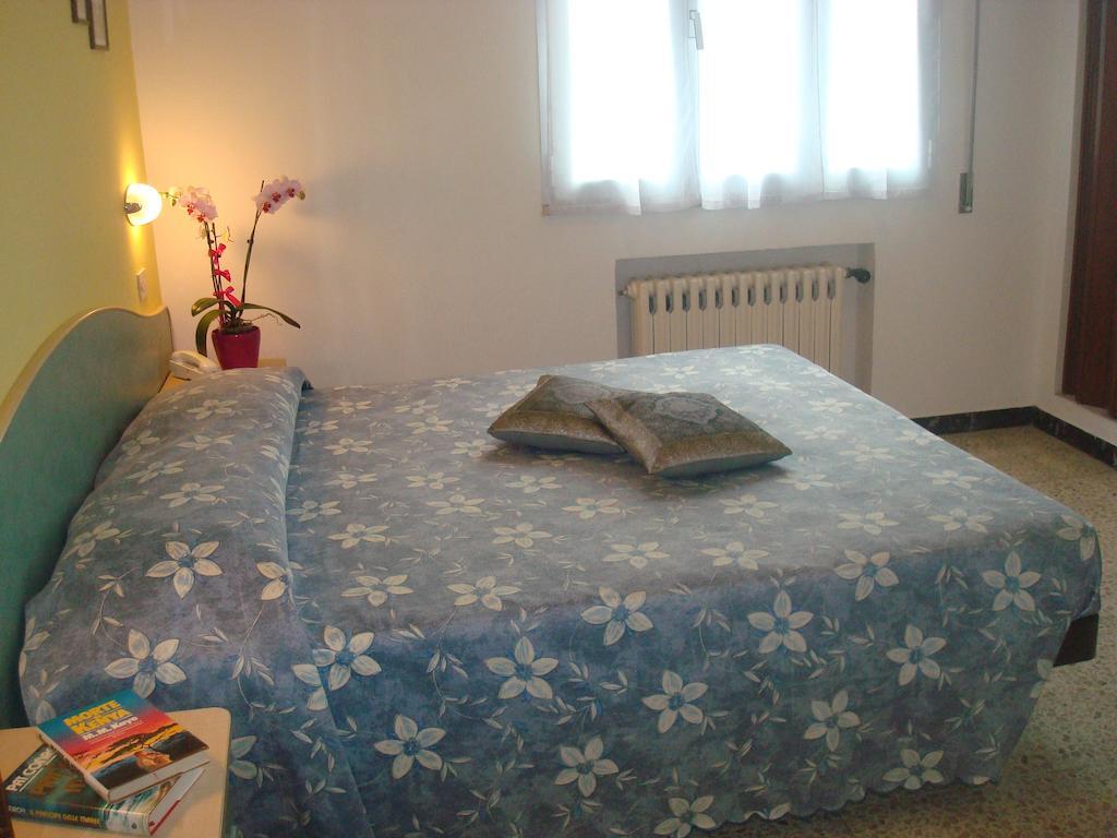 Hotel Villa Ersilia Rimini B&B المظهر الخارجي الصورة