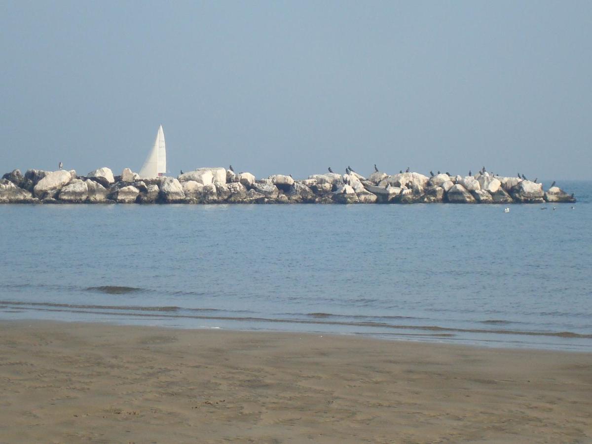 Hotel Villa Ersilia Rimini B&B المظهر الخارجي الصورة